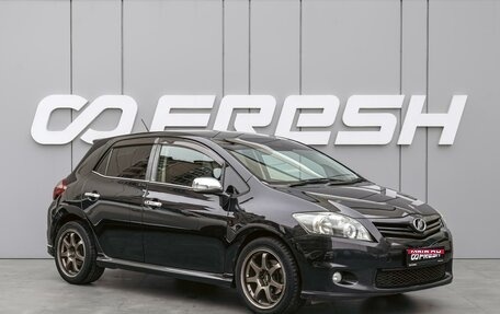 Toyota Auris II, 2011 год, 900 000 рублей, 1 фотография