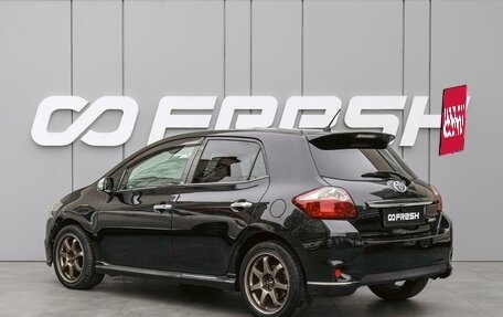 Toyota Auris II, 2011 год, 900 000 рублей, 2 фотография