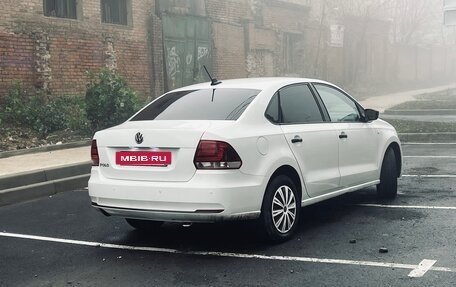 Volkswagen Polo VI (EU Market), 2018 год, 775 000 рублей, 2 фотография