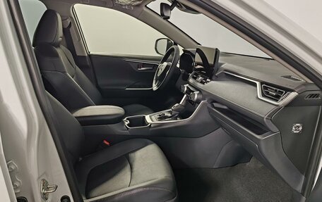 Toyota RAV4, 2025 год, 6 590 000 рублей, 10 фотография