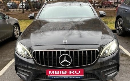 Mercedes-Benz E-Класс, 2017 год, 3 550 000 рублей, 14 фотография