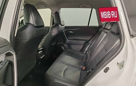 Toyota RAV4, 2025 год, 6 590 000 рублей, 17 фотография