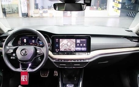 Skoda Octavia IV, 2022 год, 2 230 000 рублей, 8 фотография