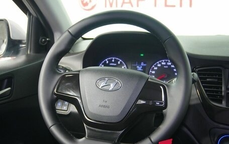 Hyundai Solaris II рестайлинг, 2017 год, 870 000 рублей, 15 фотография