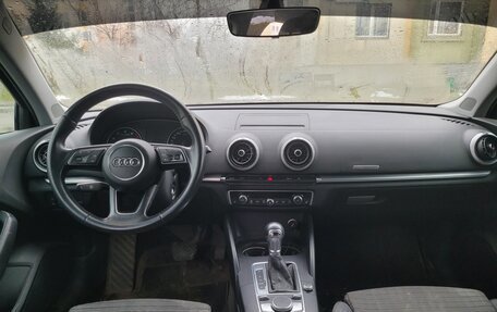 Audi A3, 2017 год, 1 590 000 рублей, 11 фотография