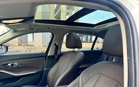 BMW 3 серия, 2024 год, 4 000 000 рублей, 10 фотография