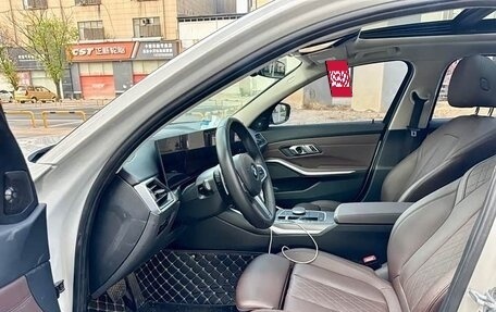 BMW 3 серия, 2024 год, 4 000 000 рублей, 11 фотография