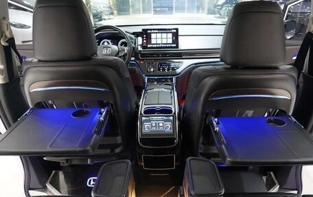 Honda Elysion, 2024 год, 4 910 000 рублей, 13 фотография