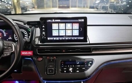 Honda Elysion, 2024 год, 4 910 000 рублей, 9 фотография