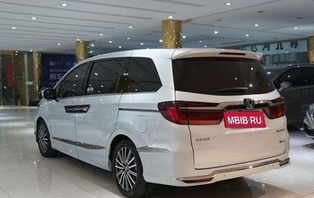 Honda Elysion, 2024 год, 4 910 000 рублей, 5 фотография