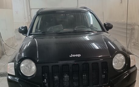 Jeep Compass I рестайлинг, 2008 год, 700 000 рублей, 1 фотография