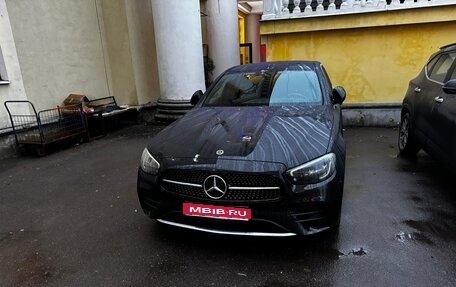 Mercedes-Benz E-Класс, 2022 год, 5 800 000 рублей, 1 фотография