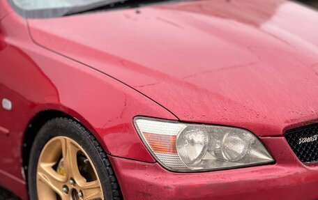 Toyota Altezza, 2000 год, 550 000 рублей, 6 фотография