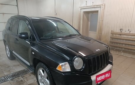 Jeep Compass I рестайлинг, 2008 год, 700 000 рублей, 2 фотография