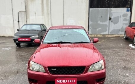 Toyota Altezza, 2000 год, 550 000 рублей, 4 фотография