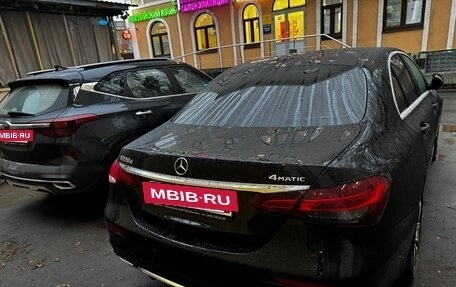 Mercedes-Benz E-Класс, 2022 год, 5 800 000 рублей, 3 фотография