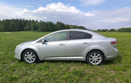 Toyota Avensis III рестайлинг, 2009 год, 1 099 000 рублей, 3 фотография