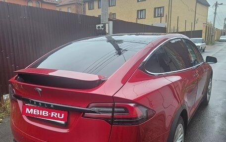 Tesla Model X I, 2016 год, 2 550 000 рублей, 6 фотография
