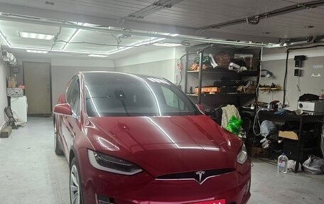 Tesla Model X I, 2016 год, 2 550 000 рублей, 9 фотография