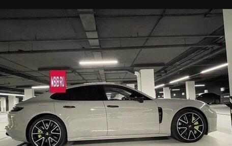 Porsche Panamera II рестайлинг, 2017 год, 9 500 000 рублей, 3 фотография