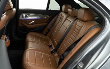 Mercedes-Benz E-Класс, 2017 год, 4 198 097 рублей, 10 фотография