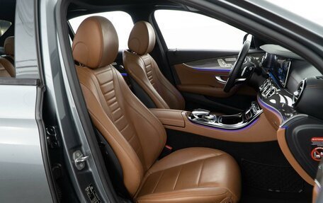 Mercedes-Benz E-Класс, 2017 год, 4 198 097 рублей, 9 фотография