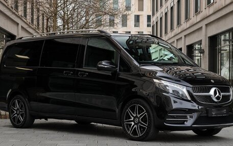 Mercedes-Benz V-Класс, 2025 год, 13 990 000 рублей, 3 фотография