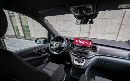 Mercedes-Benz V-Класс, 2025 год, 13 990 000 рублей, 10 фотография