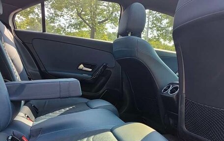 Mercedes-Benz A-Класс, 2021 год, 1 618 000 рублей, 12 фотография