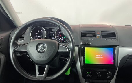 Skoda Yeti I рестайлинг, 2014 год, 1 080 000 рублей, 13 фотография