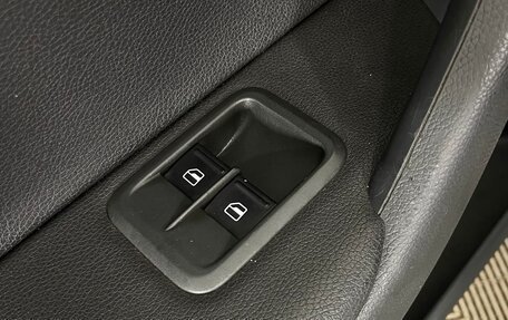 Skoda Yeti I рестайлинг, 2014 год, 1 080 000 рублей, 19 фотография