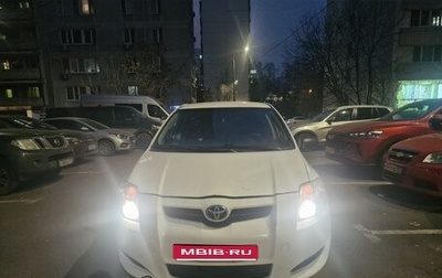 Toyota Yaris III рестайлинг, 2009 год, 420 000 рублей, 1 фотография
