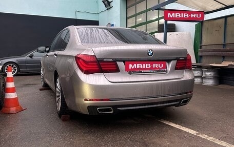 BMW 7 серия, 2013 год, 1 500 000 рублей, 3 фотография