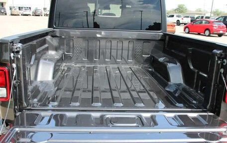 Jeep Gladiator, 2025 год, 7 990 400 рублей, 20 фотография