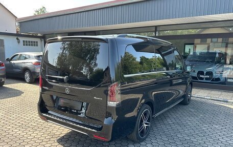 Mercedes-Benz V-Класс, 2025 год, 14 990 000 рублей, 4 фотография