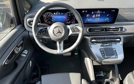 Mercedes-Benz V-Класс, 2025 год, 14 990 000 рублей, 10 фотография