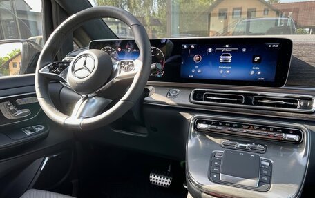 Mercedes-Benz V-Класс, 2025 год, 14 990 000 рублей, 12 фотография