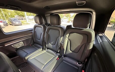 Mercedes-Benz V-Класс, 2025 год, 14 990 000 рублей, 23 фотография