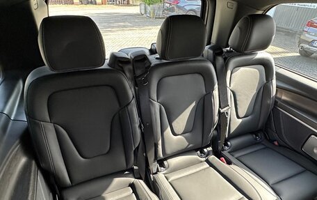 Mercedes-Benz V-Класс, 2025 год, 14 990 000 рублей, 24 фотография