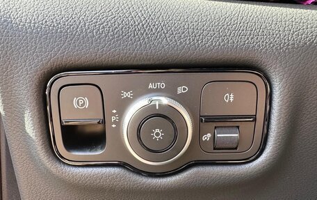 Mercedes-Benz V-Класс, 2025 год, 14 990 000 рублей, 30 фотография