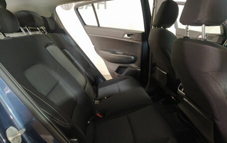 KIA Sportage IV рестайлинг, 2019 год, 2 140 000 рублей, 28 фотография