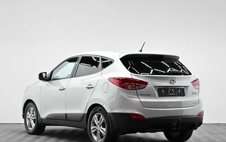 Hyundai ix35 I рестайлинг, 2013 год, 1 355 000 рублей, 3 фотография