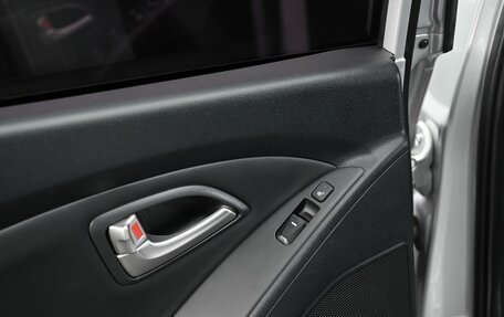 Hyundai ix35 I рестайлинг, 2013 год, 1 355 000 рублей, 16 фотография