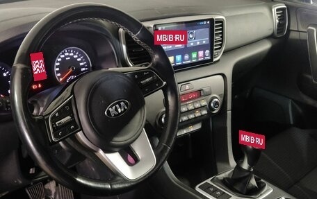 KIA Sportage IV рестайлинг, 2019 год, 2 140 000 рублей, 17 фотография