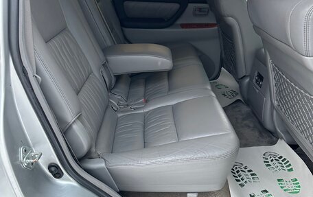 Toyota Land Cruiser 100 рестайлинг 2, 2007 год, 2 300 000 рублей, 16 фотография