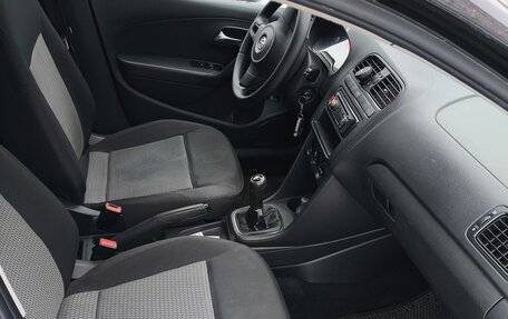 Volkswagen Polo VI (EU Market), 2012 год, 650 000 рублей, 9 фотография