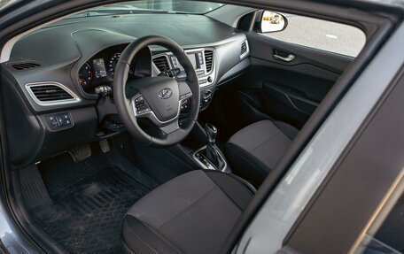 Hyundai Solaris II рестайлинг, 2021 год, 1 545 000 рублей, 13 фотография