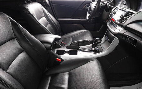 Honda Accord IX рестайлинг, 2013 год, 1 859 000 рублей, 11 фотография