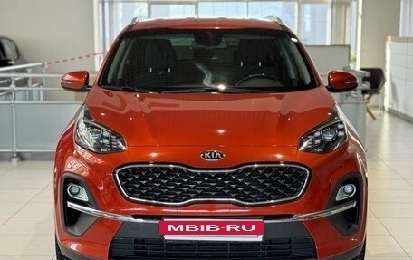 KIA Sportage IV рестайлинг, 2021 год, 2 300 000 рублей, 2 фотография