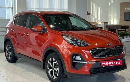 KIA Sportage IV рестайлинг, 2021 год, 2 300 000 рублей, 3 фотография